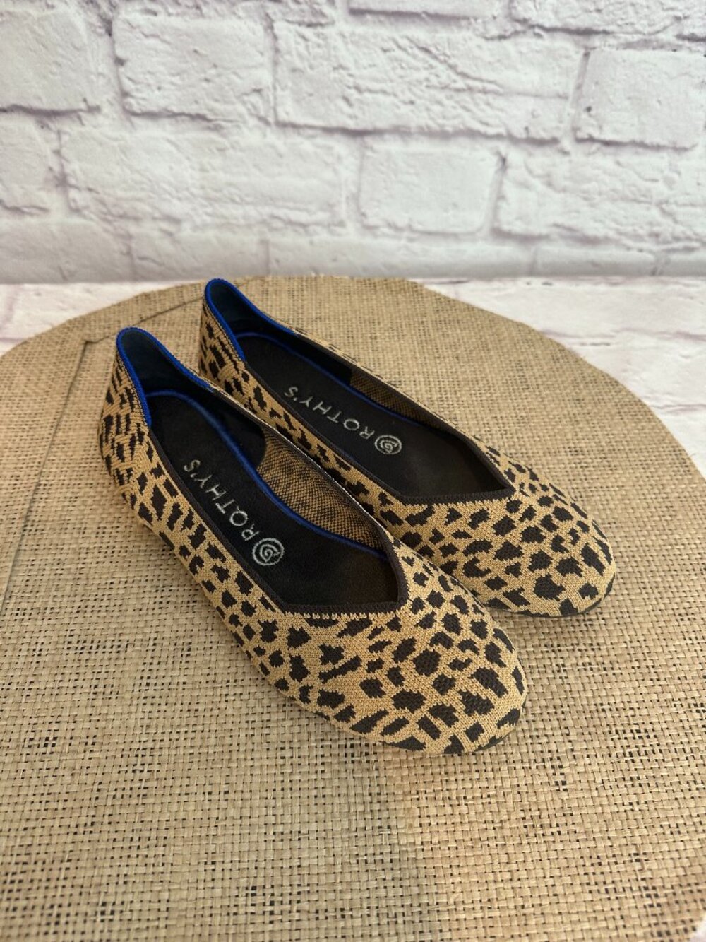 Rothy's Leopard round toe tan black print size 9